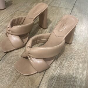 SCHUTZ Tan Knotted Heeled Sandals